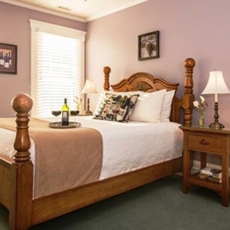 Steeles Tavern Manor Bed & Breakfast Raphine Екстериор снимка