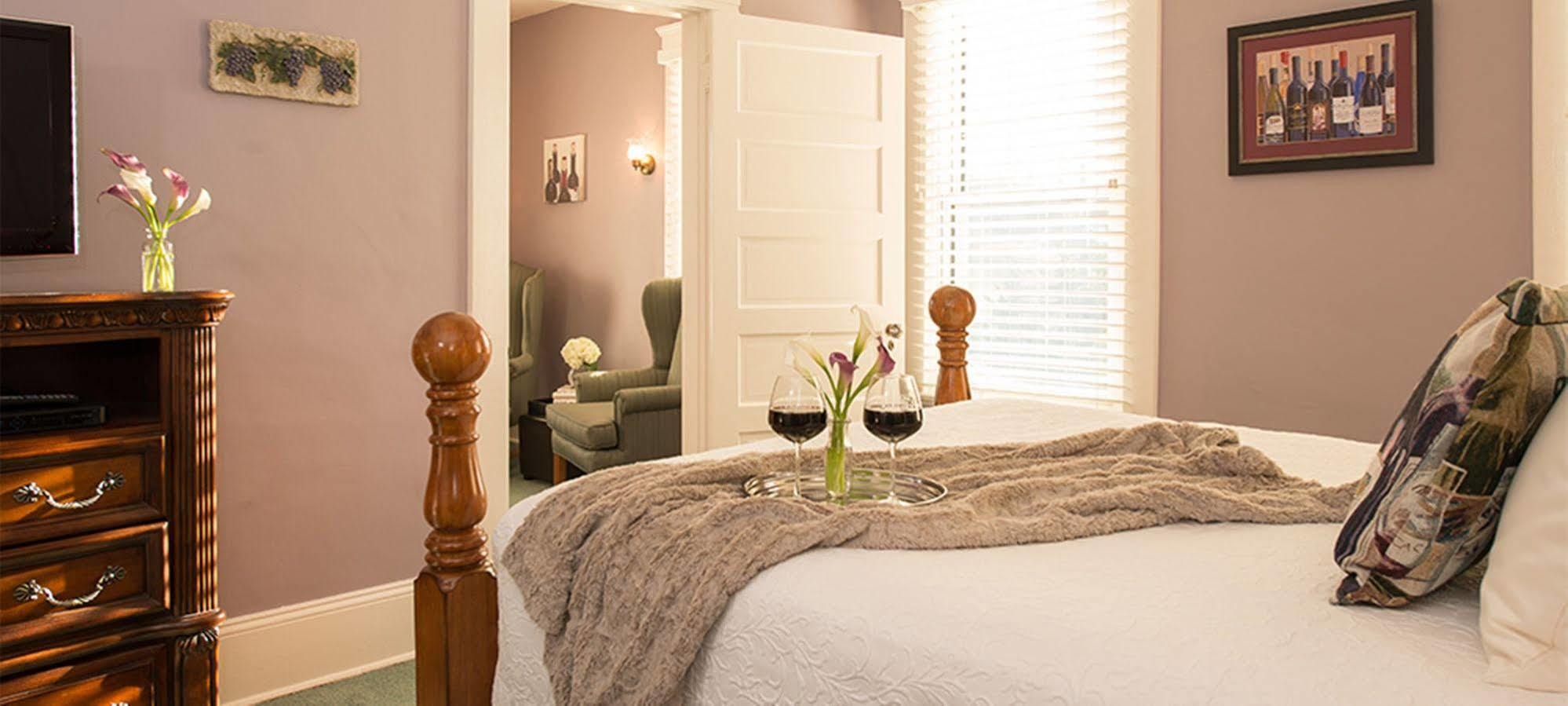 Steeles Tavern Manor Bed & Breakfast Raphine Екстериор снимка